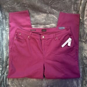 Talbots NWT Berry purple Slim Ankle Jean size 16